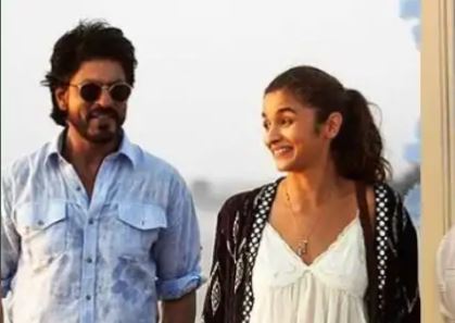 'Darlings': Alia Bhatt to star and co-produce the film with Shah Rukh Khan